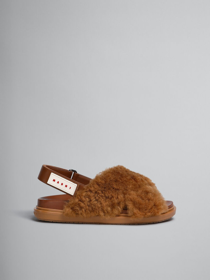 BROWN SHEARLING FUSSBETT 1