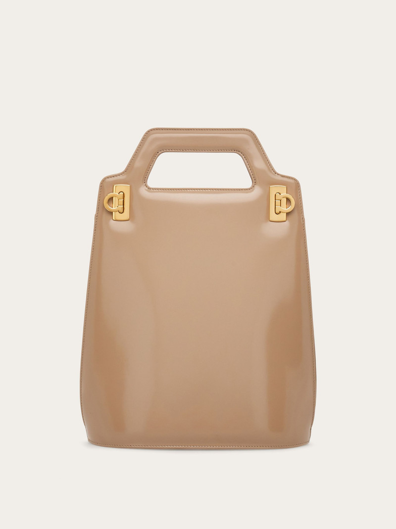 Wanda North-South top handle 1