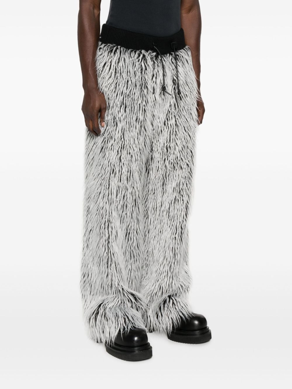faux-fur tailored-cut trousers - 3