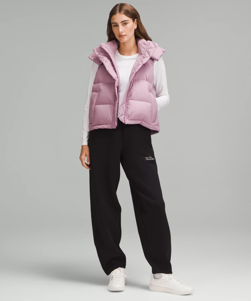 lululemon Wunder Puff 600-Down-Fill Cropped Vest outlook