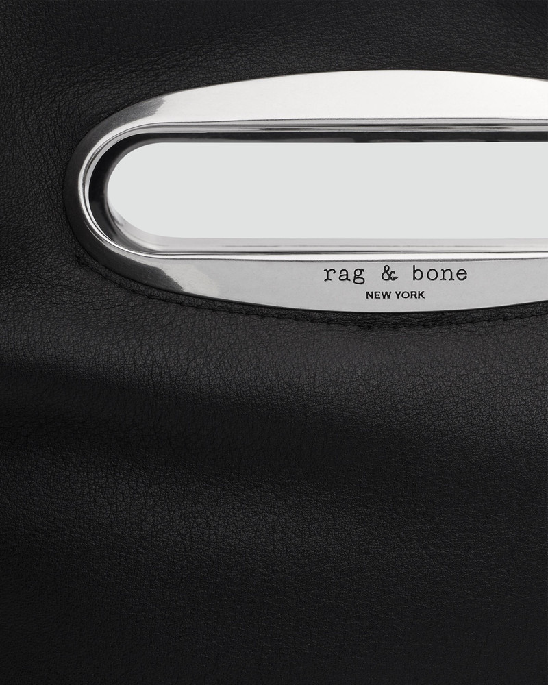 Belize Clutch - Leather
Large Clutch Bag 5