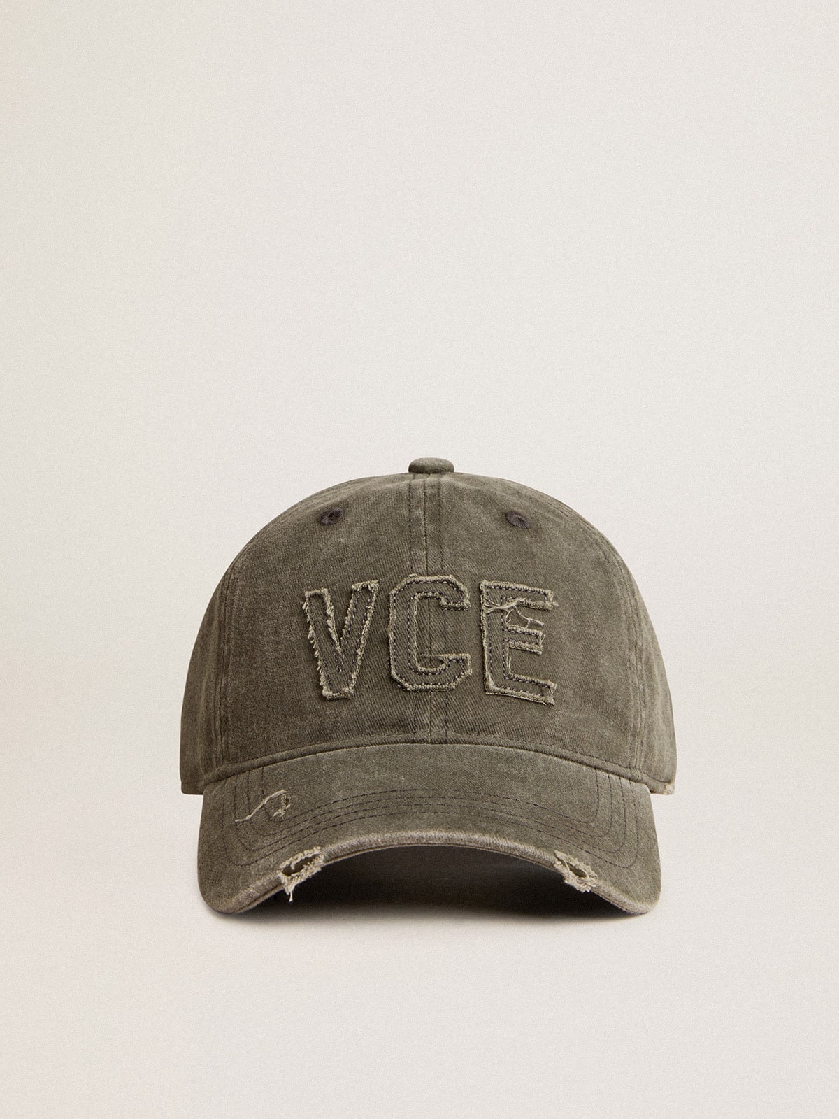 Olive-green cotton baseball cap with a lived-in finish - 1