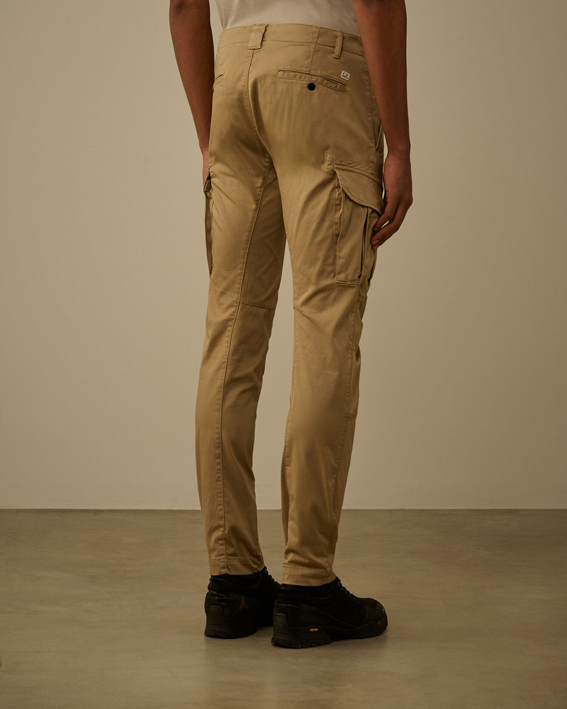 Stretch Sateen Ergonomic Logo Cargo Pants 4