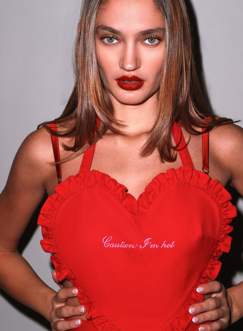 Ruffle Heart Apron 7