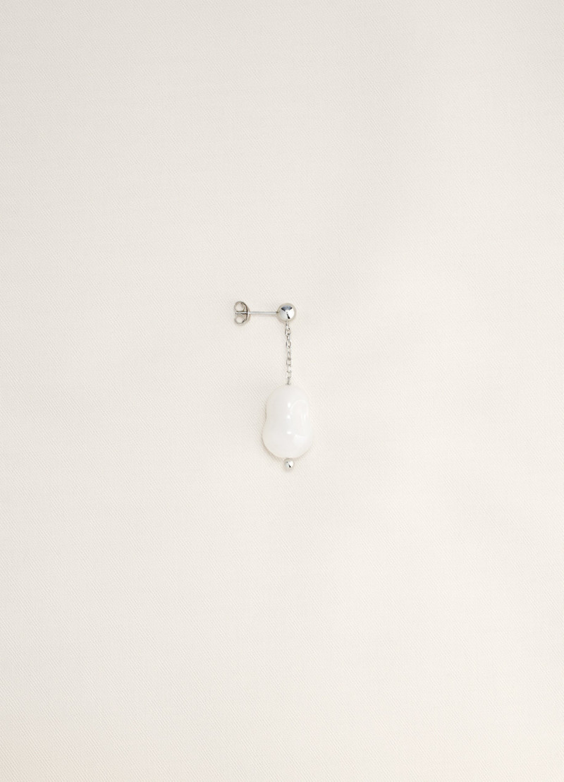 SINGLE CARVED STONE EARRING 1