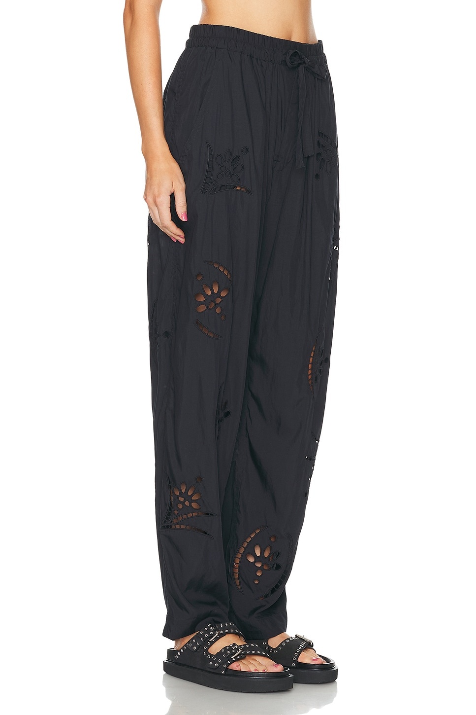 Hectorina Pant - 2
