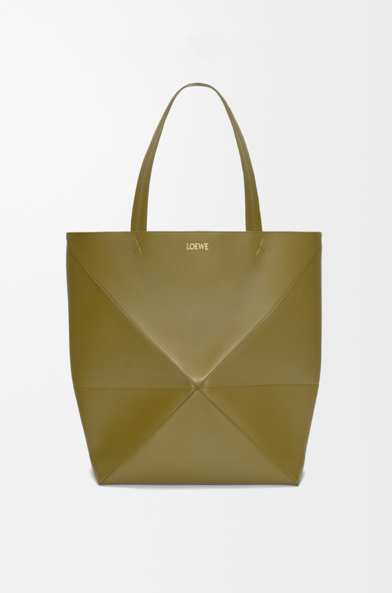 XL Puzzle Fold Tote in shiny calfskin 1
