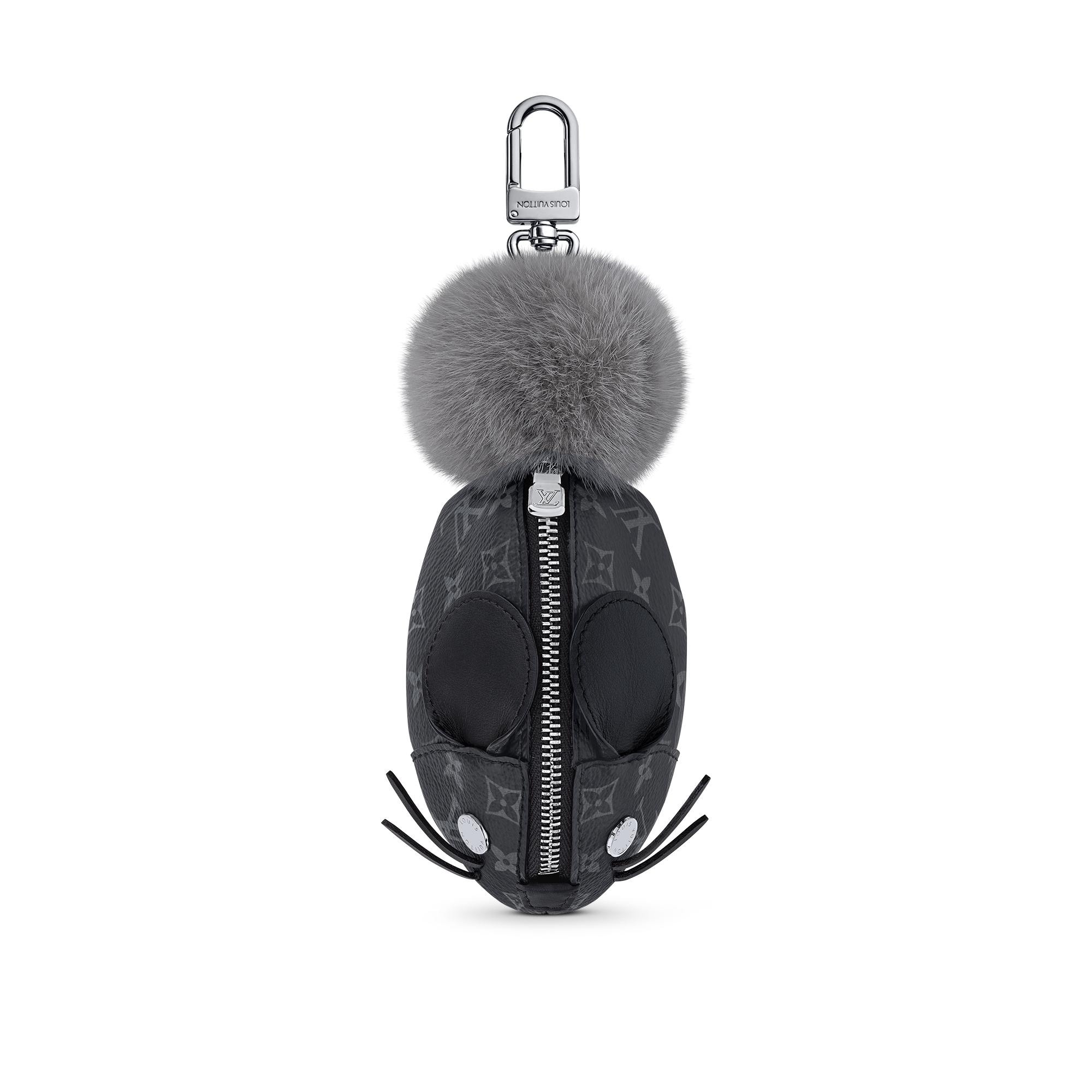 LV Chinchilla Pouch - 1