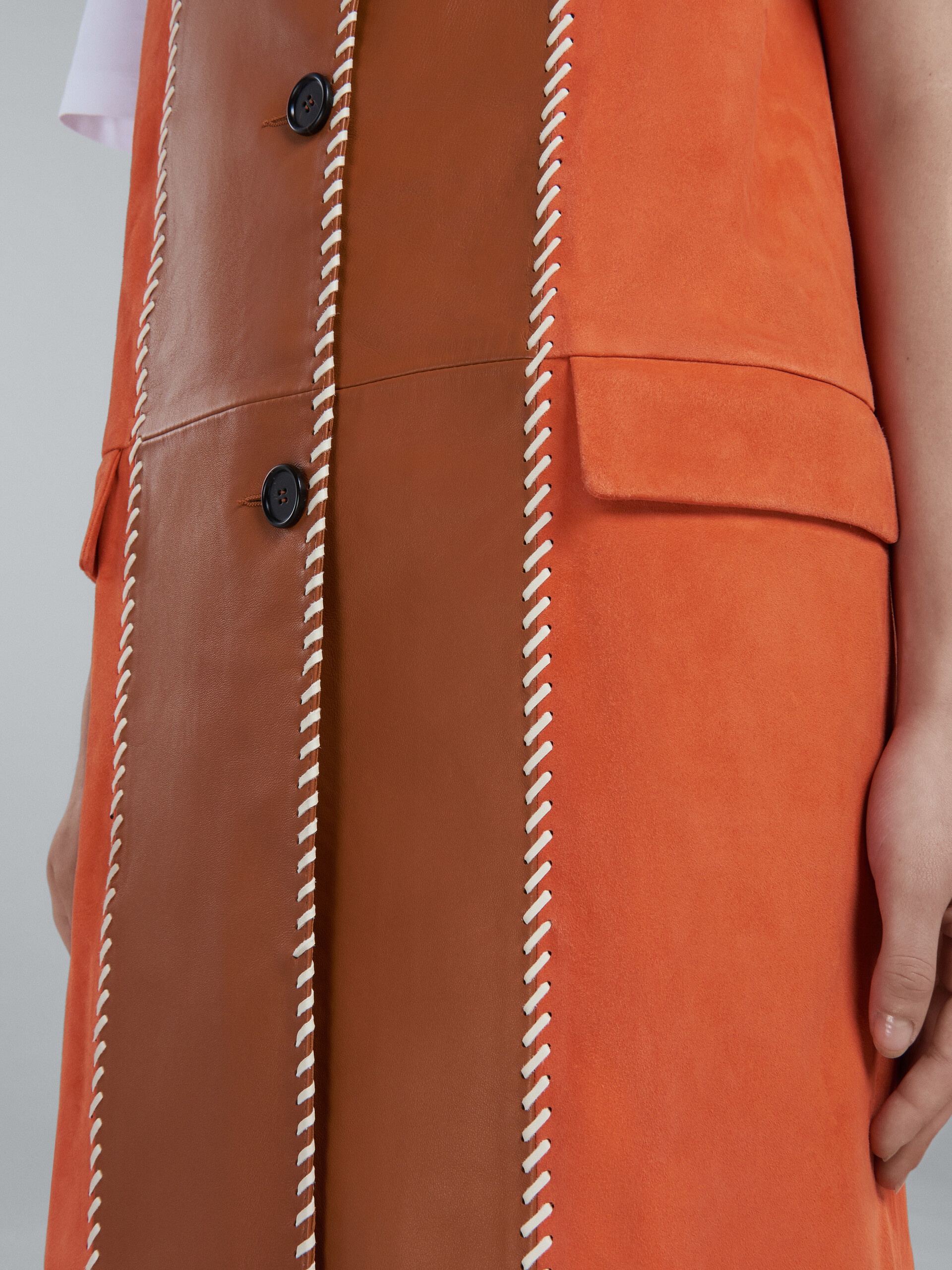 LONG VEST IN ORANGE SUEDE - 5
