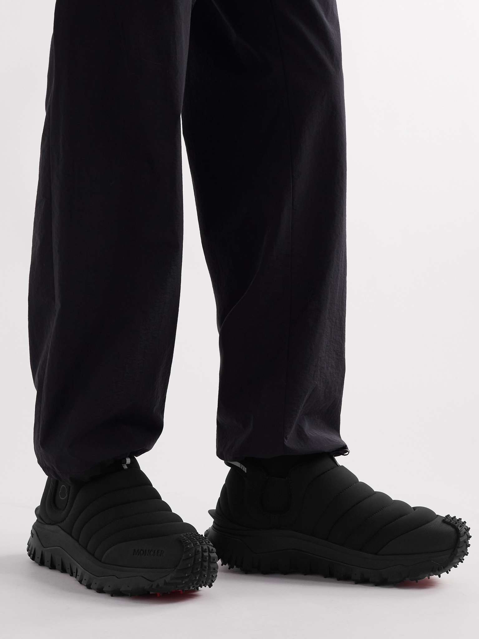 送料込*モンクレール*TRAILGRIP APRESキルティングスリッポン Moncler Trailgrip Après Quilted Shell Slip-On Sneakers