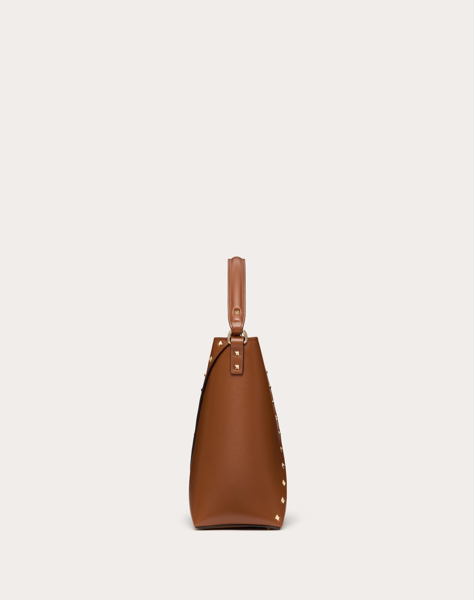 VALENTINO GARAVANI VALENTINO GARAVANI ROCKSTUD WISPY CALFSKIN BUCKET BAG - 4