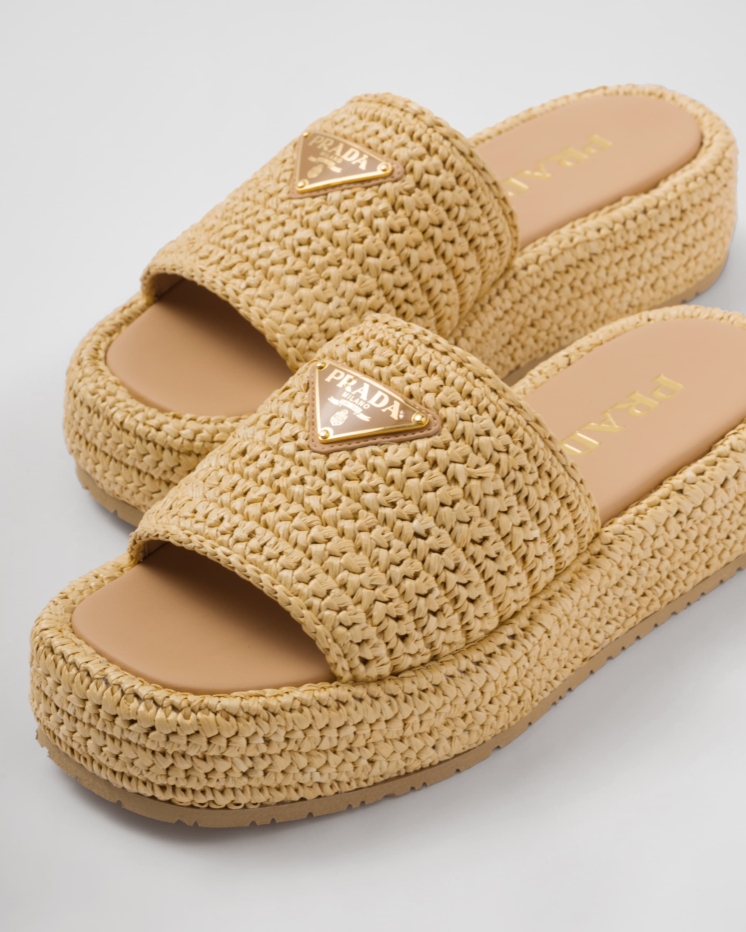 PRADA＊Crochet flatform slides ラフィア サンダル＊送込 Prada Crochet Flatform Slides | Saks Fifth Avenue