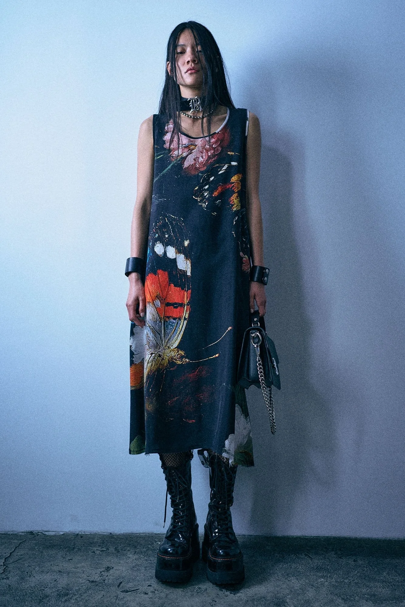 Sleeveless Midi - 1