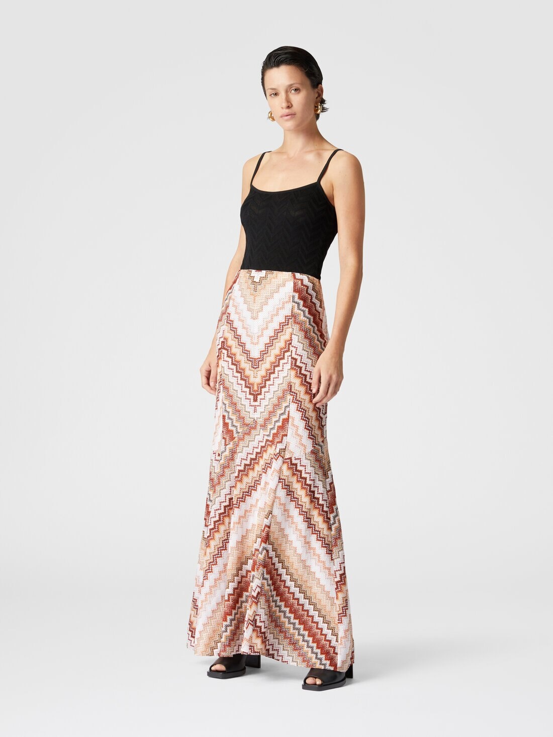Long flared skirt with lamé serrated zig zag pattern - 2