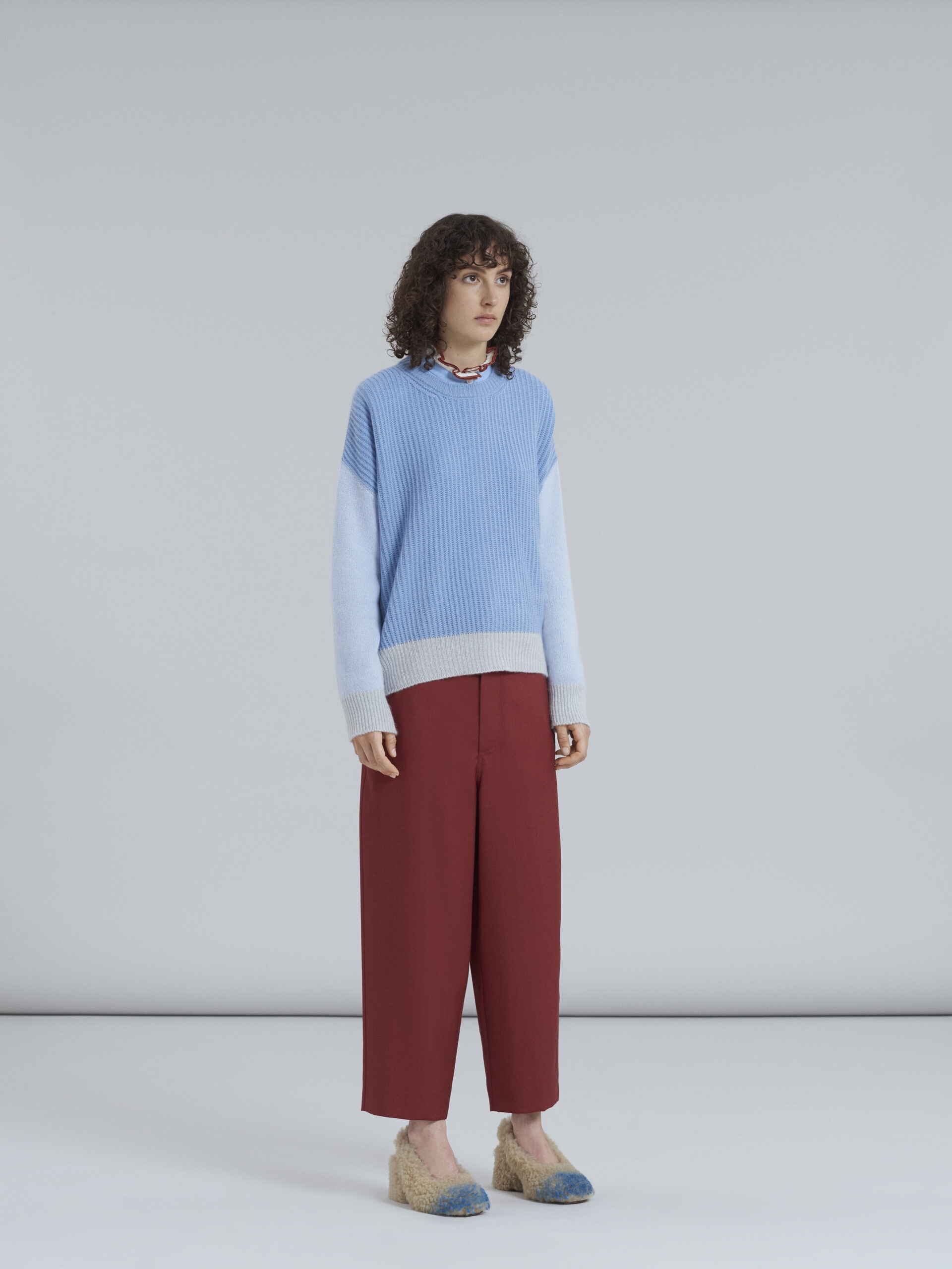TROPICAL WOOL CROPPED MASCULINE TROUSERS - 5
