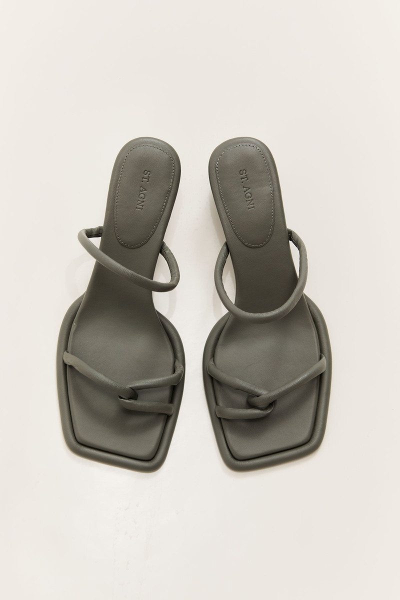 Loop Heel - Smokey Olive 1