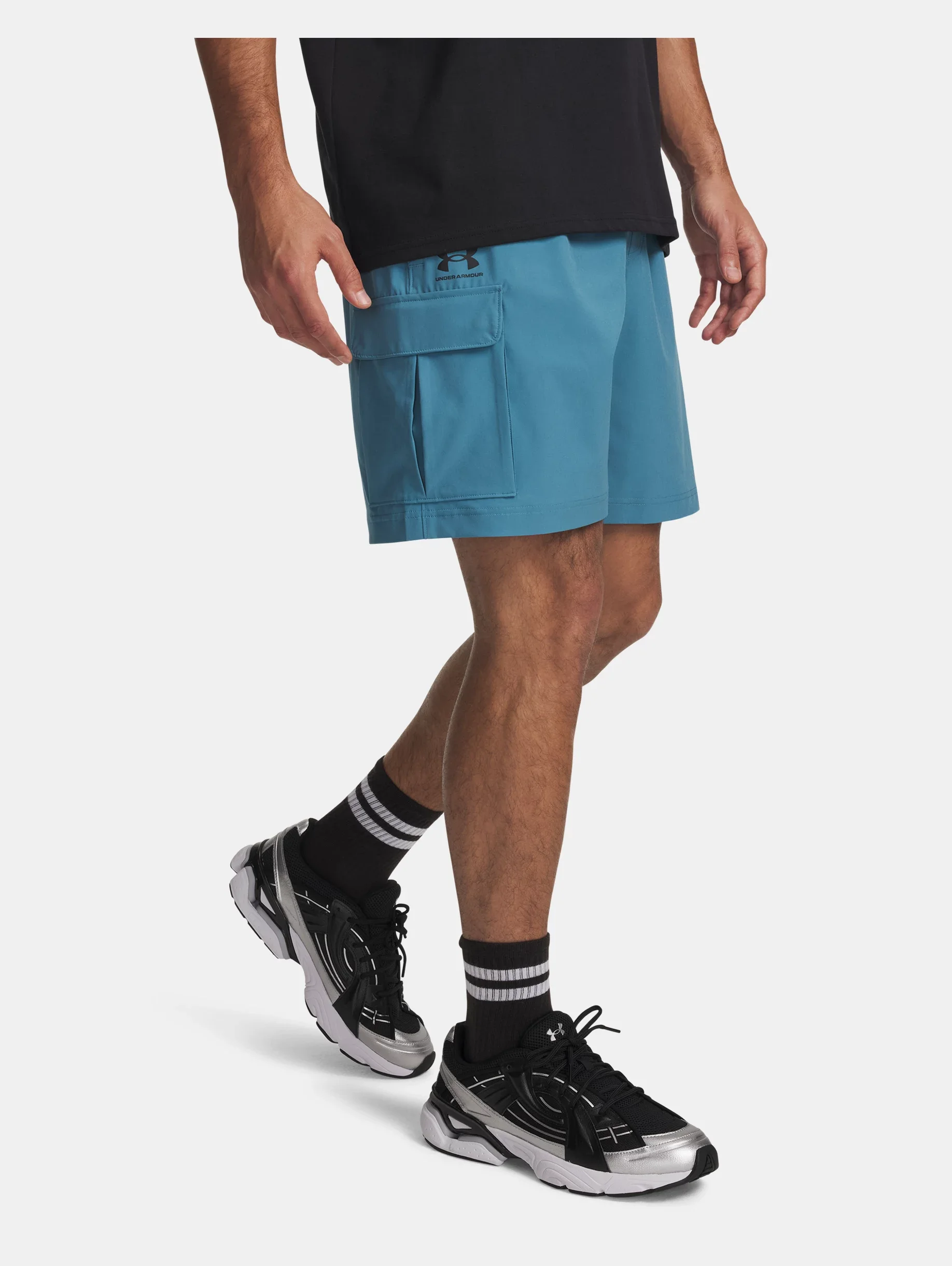 UA Vibe Woven - 1