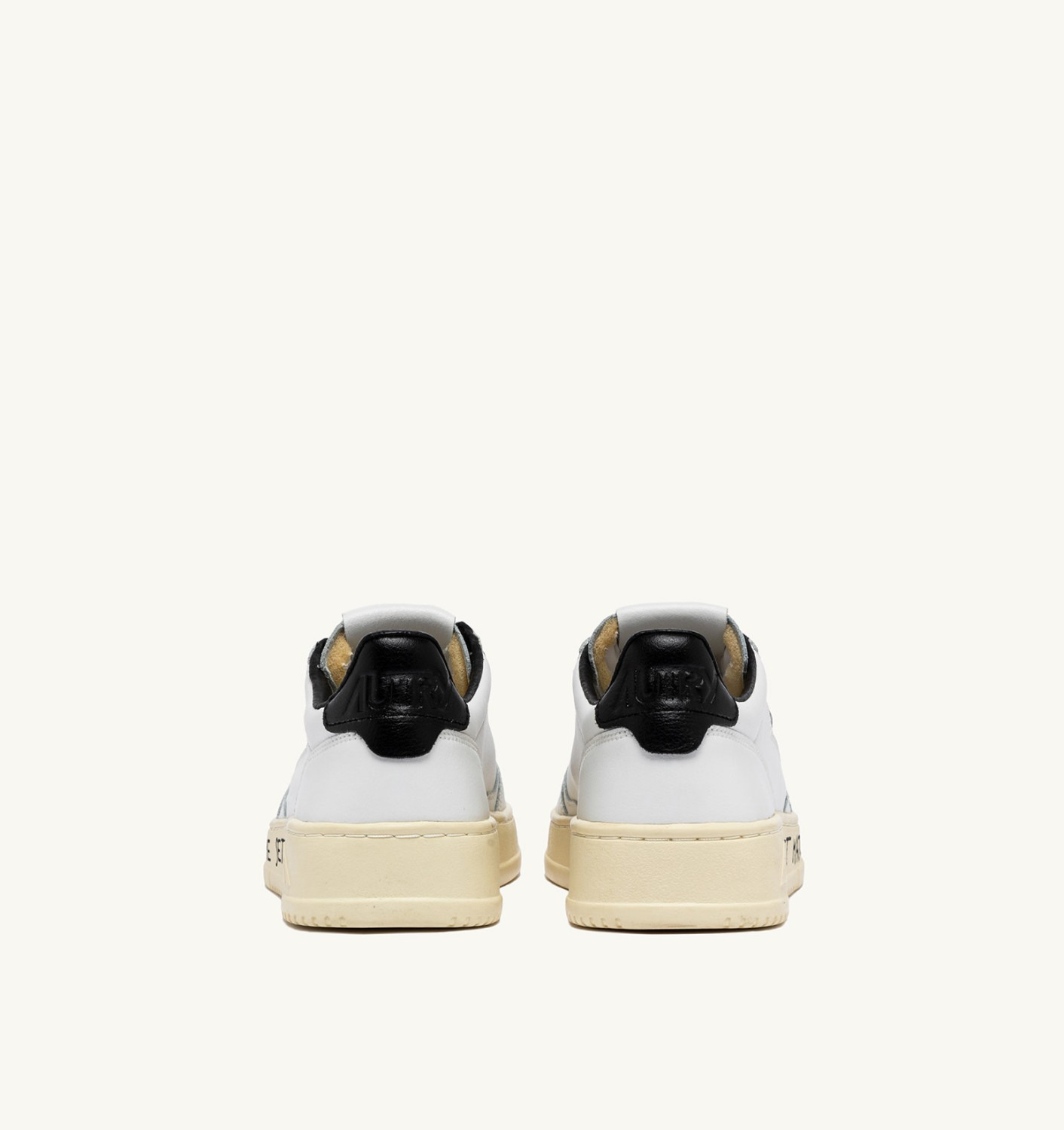 MEDALIST LOW SNEAKERS IN WHITE AND BLACK LEATHER WITH LETTERING - 3