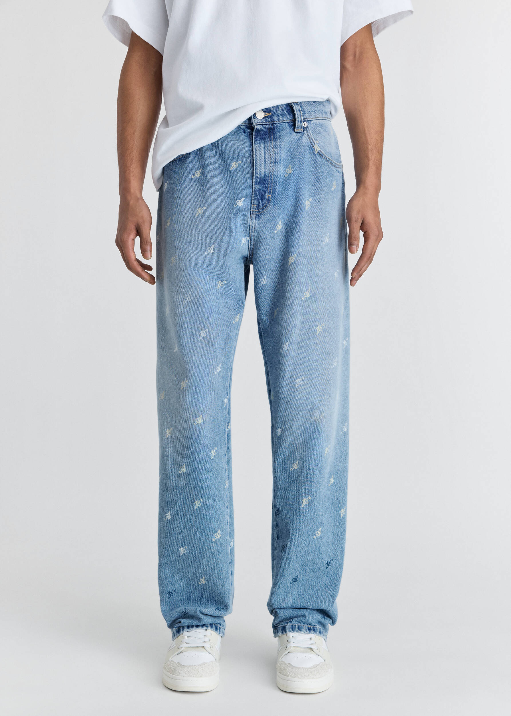 Play Relaxed-Fit Jeans - 2