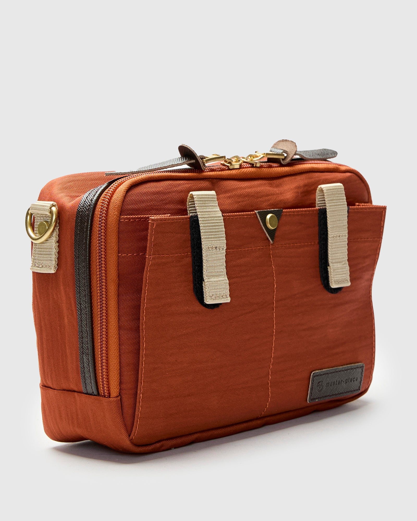 Link Shoulder Bag v2 in Orange - 7