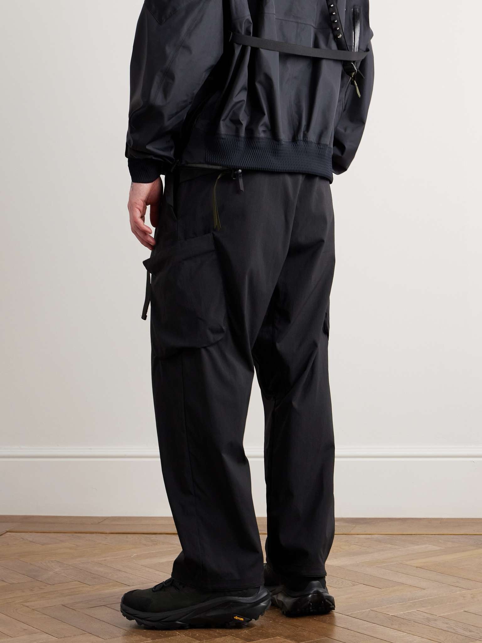 P55-M Belted Stretch-Shell Cargo Trousers - 4