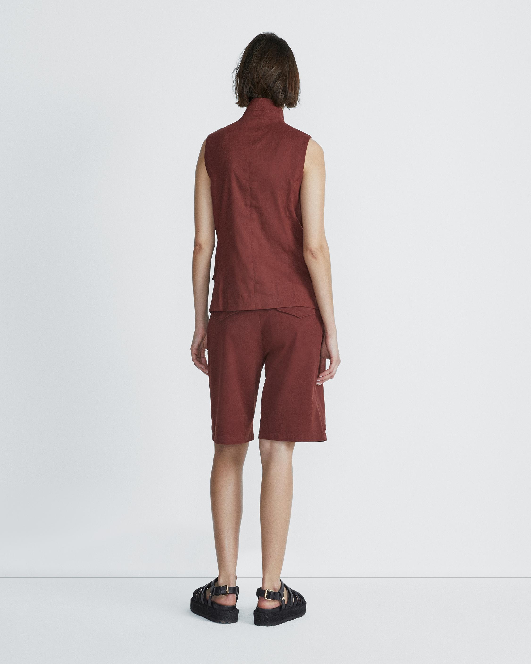 Slade Linen Vest
Slim Fit Vest - 5