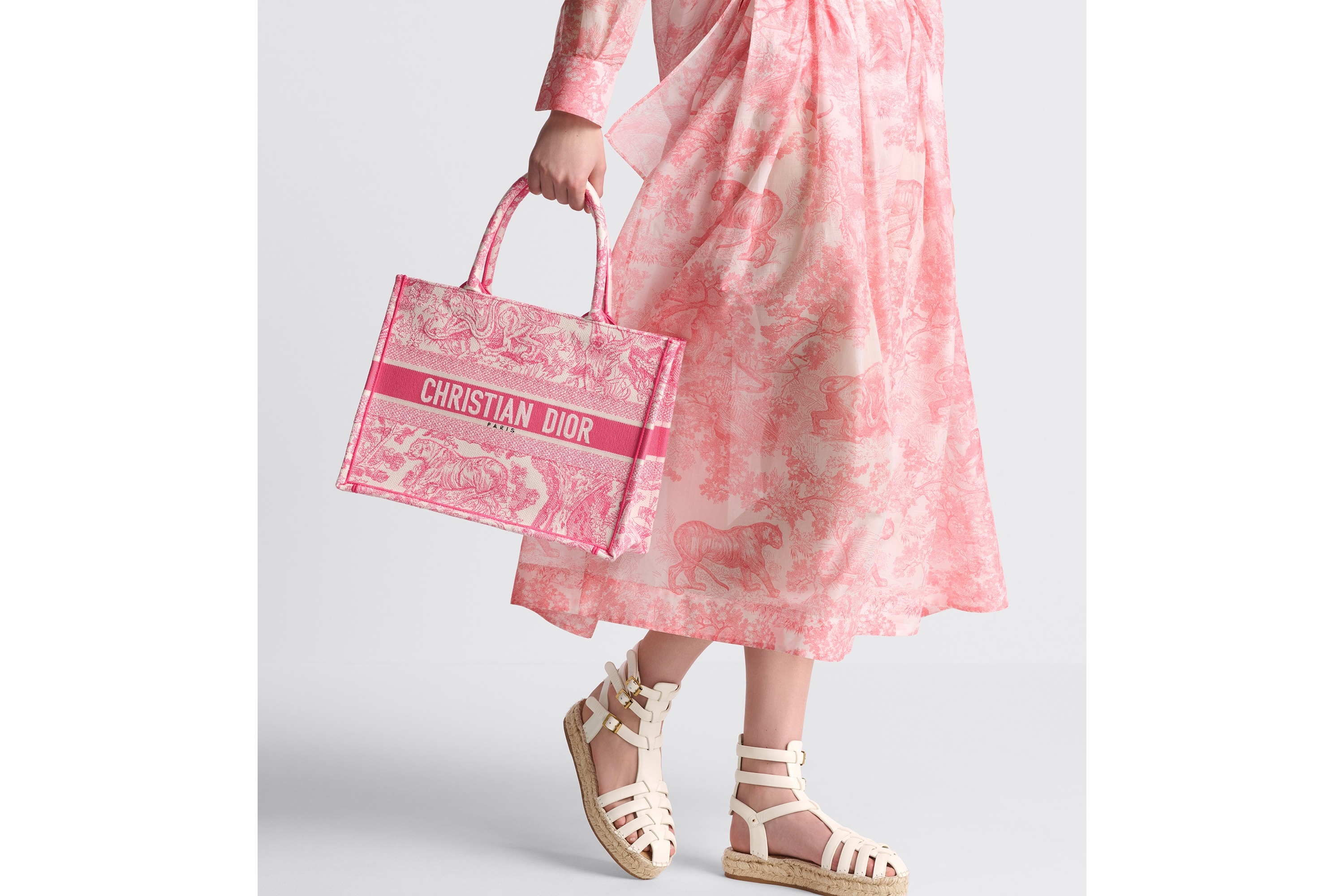 Dior ディオール Dioriviera Dior Book Tote バッグ ピンク ☆可愛いピンク☆ Dioriviera Dior Book Tote バッグ ミディアム