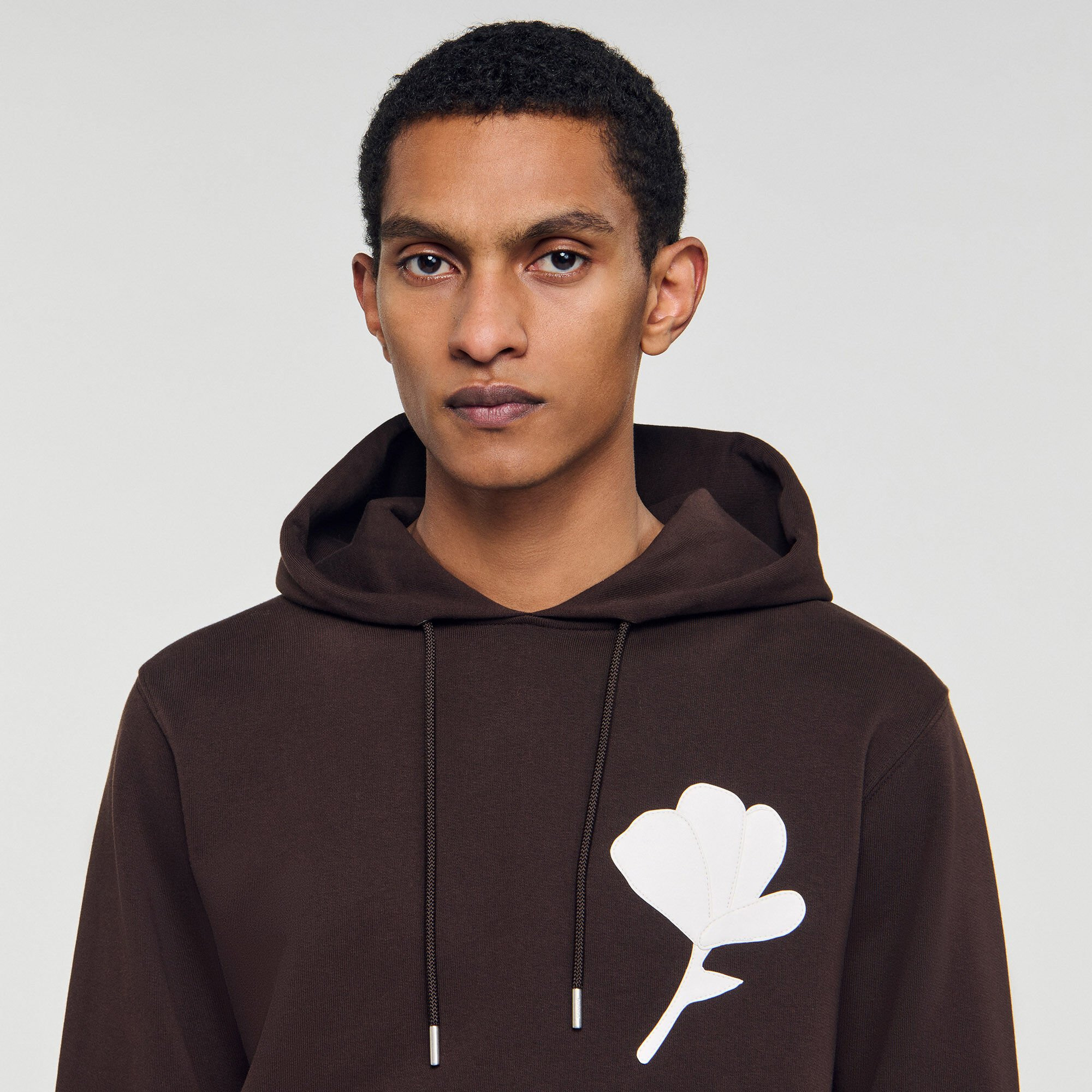 SWEATSHIRT WITH FLOWER PATCH - 3