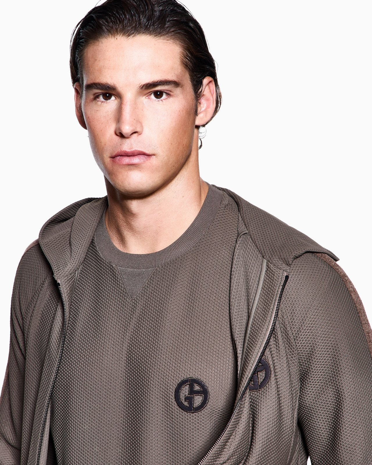 CREW-NECK T-SHIRT IN TECHNICAL WAFFLE FABRIC - 5