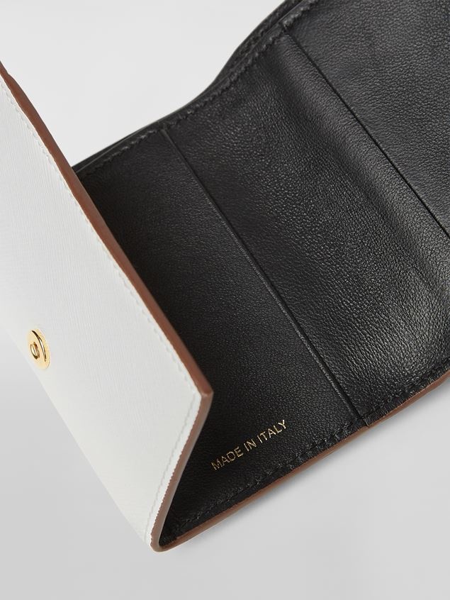 TRI-FOLD WALLET IN MONO-COLOURED SAFFIANO LEATHER - 5