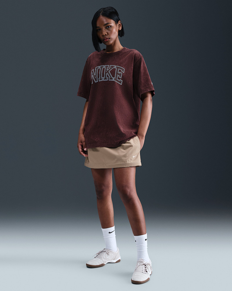 Nike Sportswear Classics Women's Loose T-Shirt 4