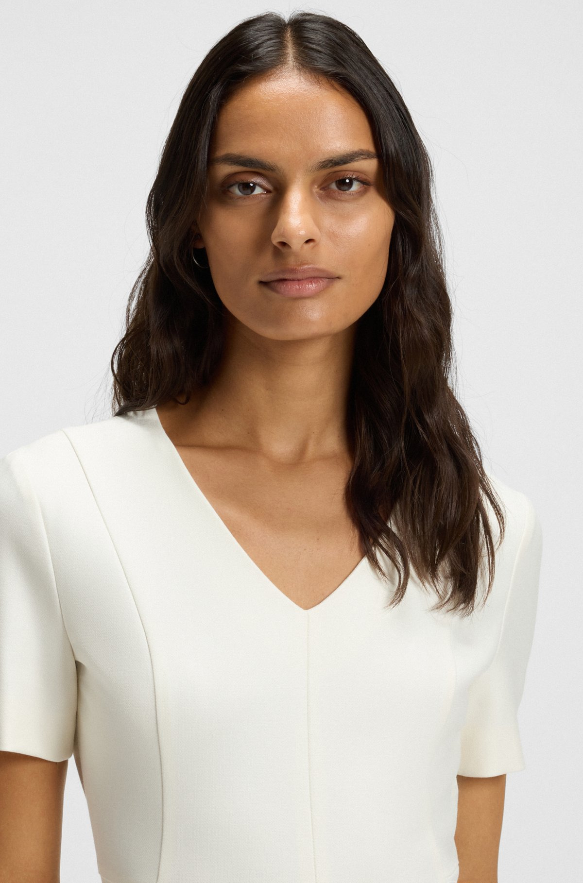 V-NECK DRESS IN STRETCH FABRIC - 5