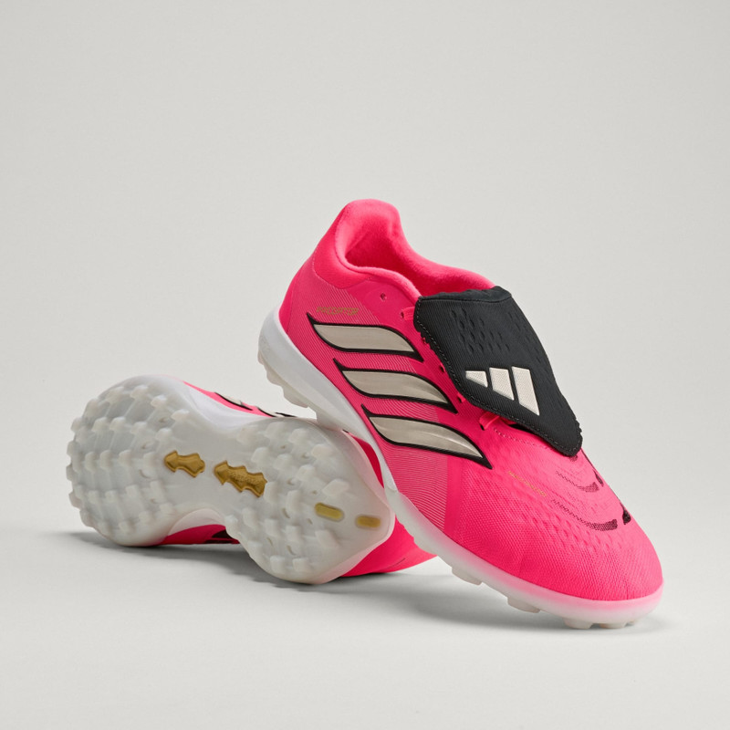 Predator Pro Fold-Over Tongue Turf Soccer Cleats 1
