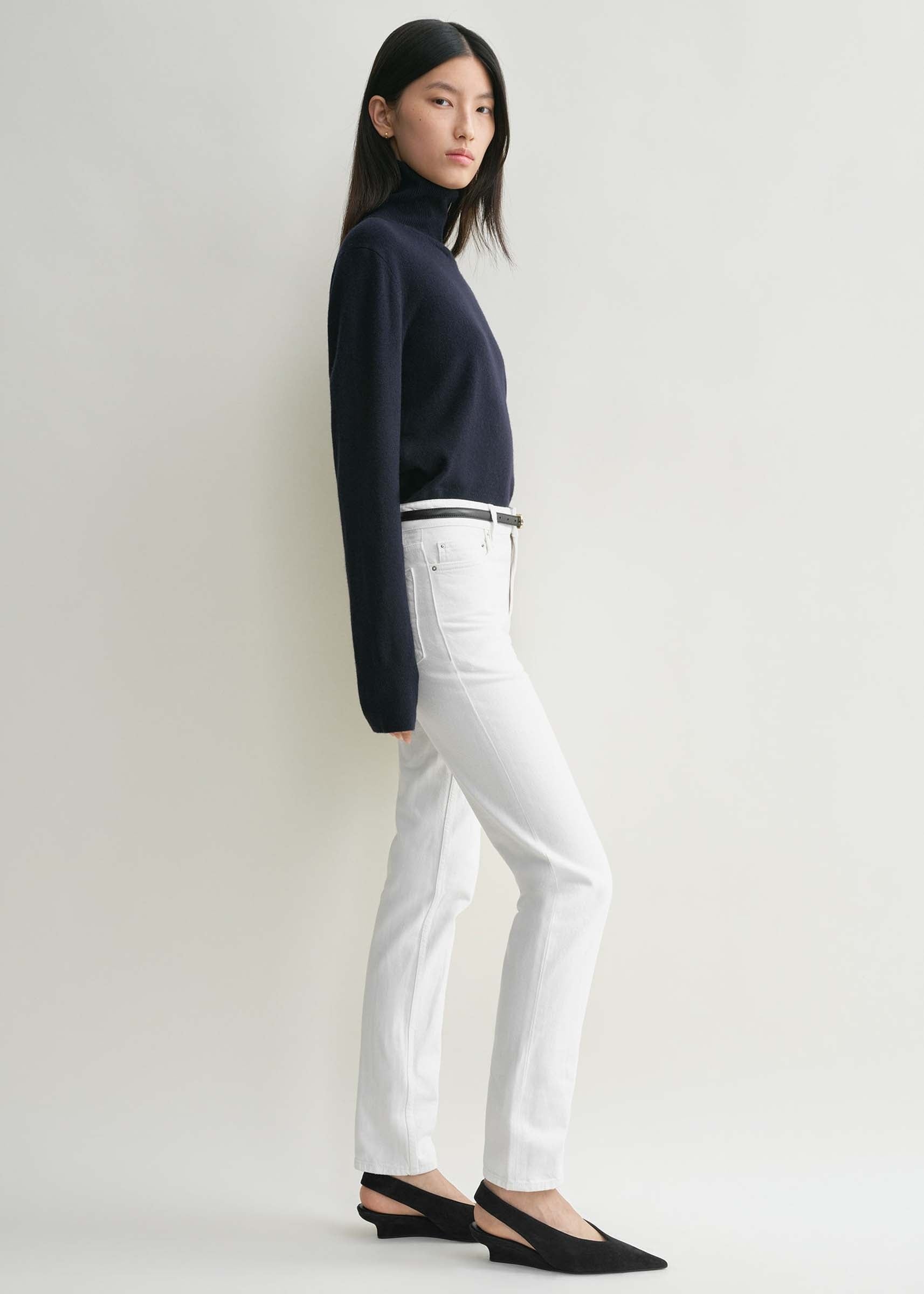 STRAIGHT FIT JEANS - 4