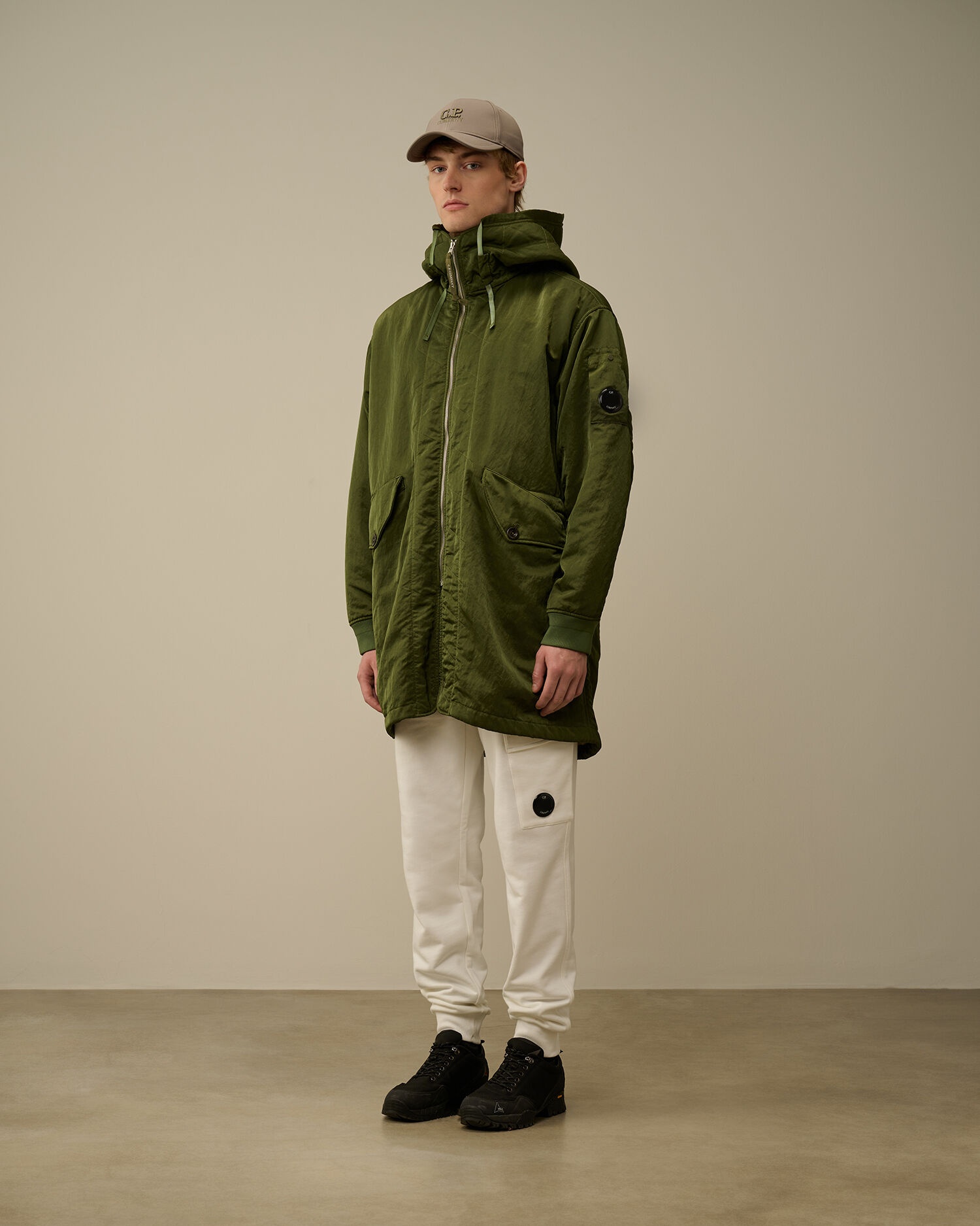 Nylon B Lined Hooded Parka - 7