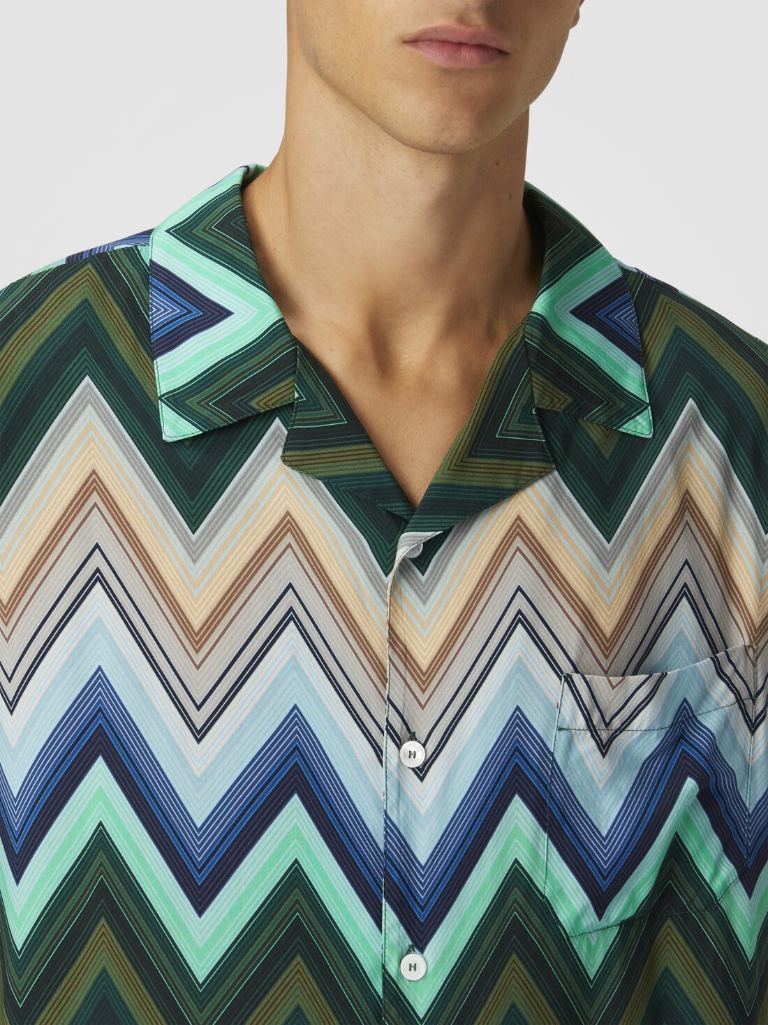 Viscose bowling shirt with macro zigzag and breast pocket - 5