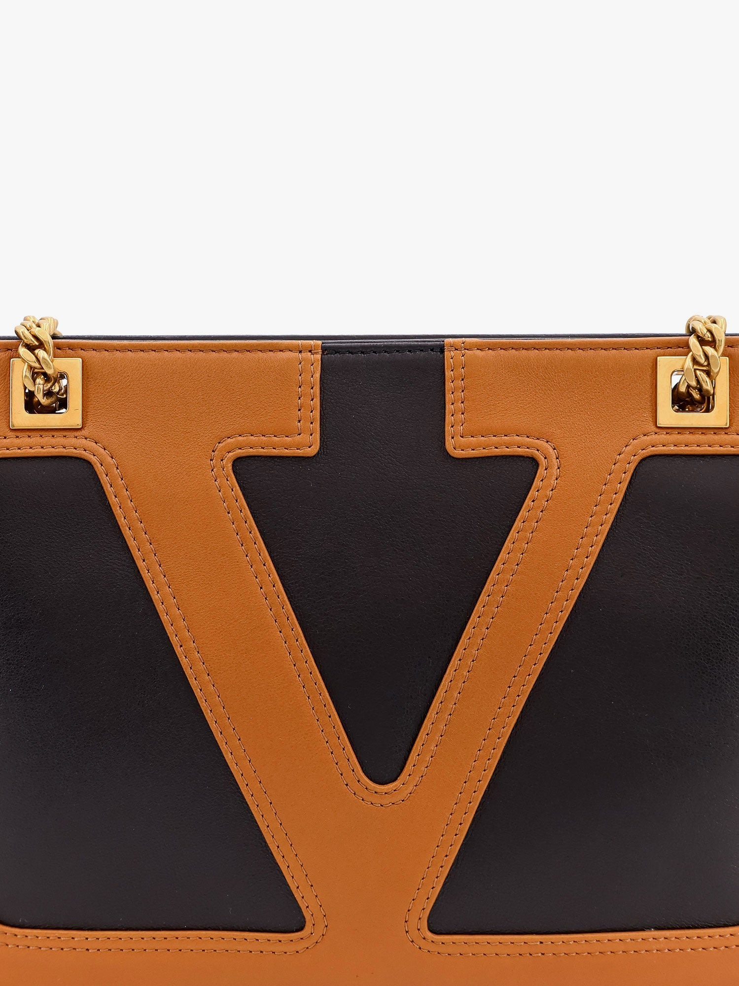 Valentino Garavani Valentino Garavani Viva Superstar Leather Shoulder Bag With Maxi Vlogo Signature  - 5