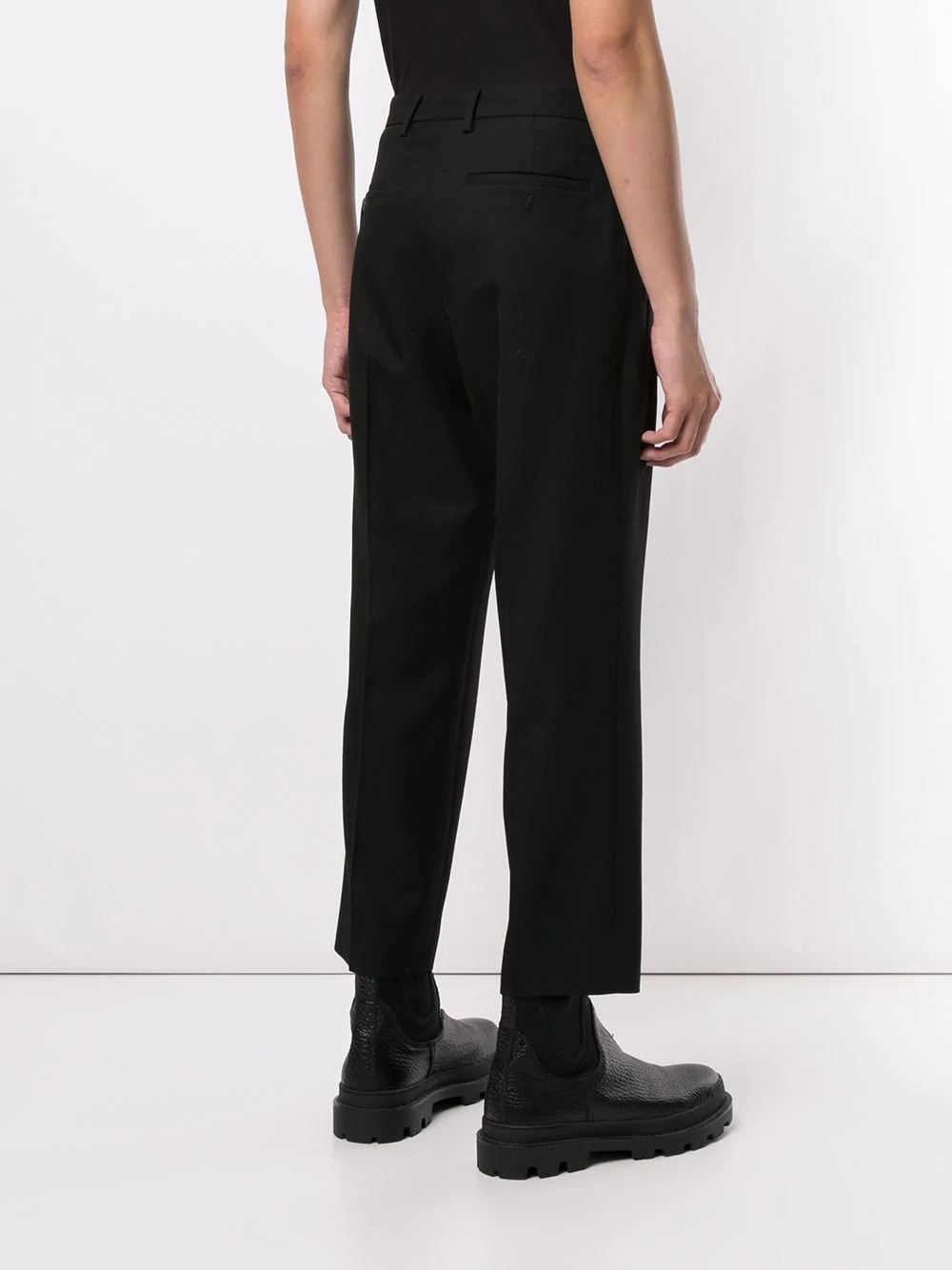 loose-fit trousers - 4