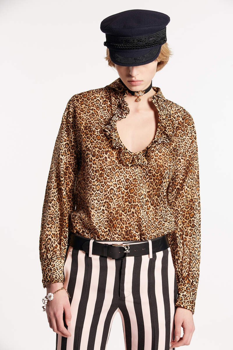 ANIMAL PRINT LONG SLEEVE FLUID TOP 1