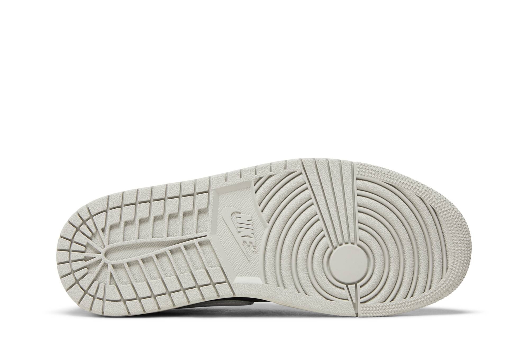 Wmns Air Jordan 1 Retro Low OG 'Black Cement' - 4