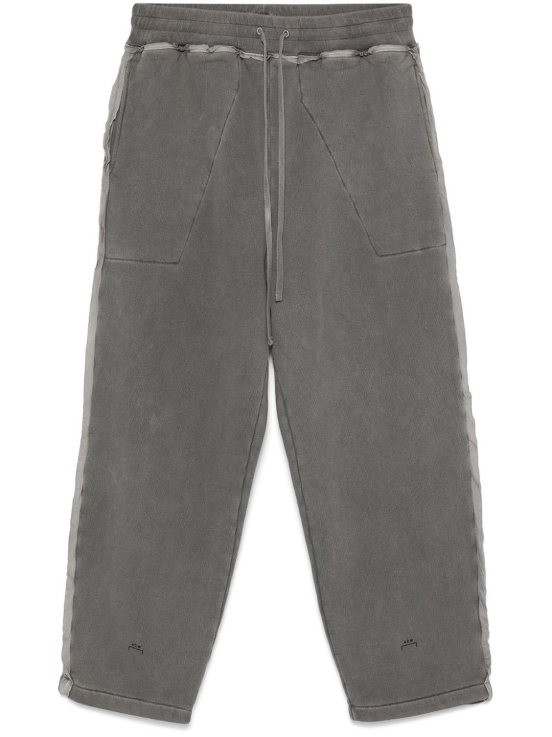 Facade sweatpants 1