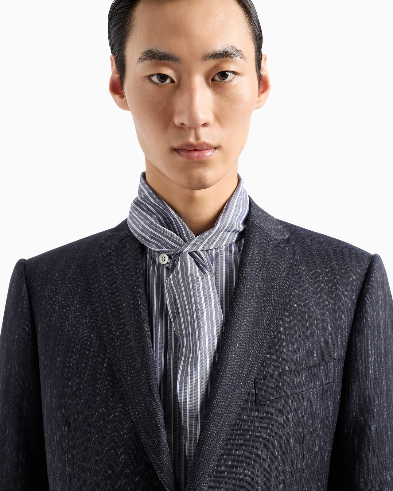 SLIM-FIT SINGLE-BREASTED SUIT IN VIRGIN WOOL WITH GRADIENT STRIPE - 5