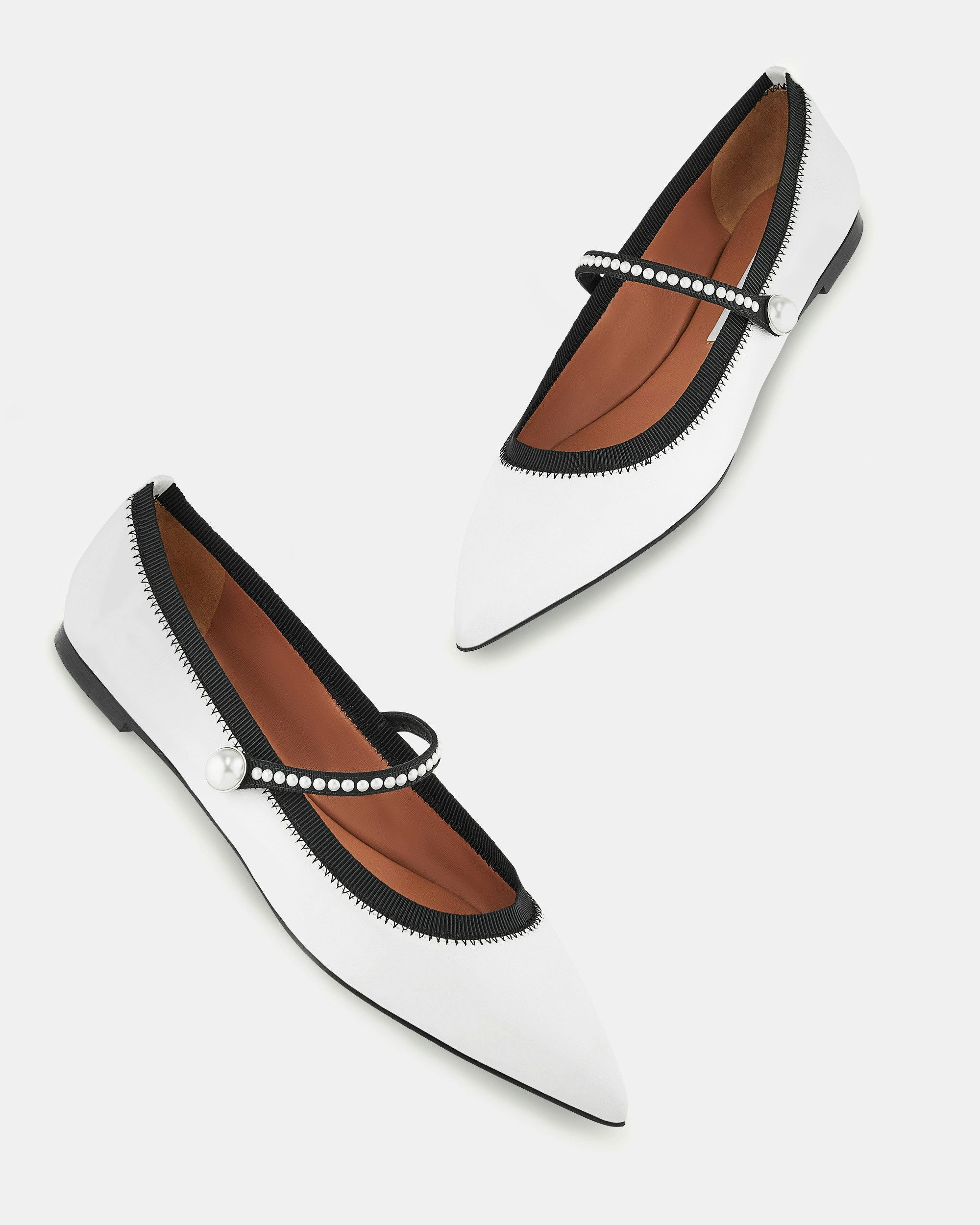 Romy Pearl Flat - 3