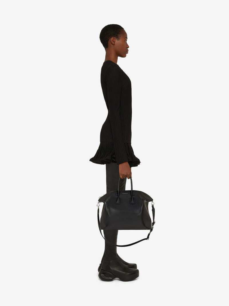 Givenchy SMALL ANTIGONA SPORT BAG IN LEATHER outlook