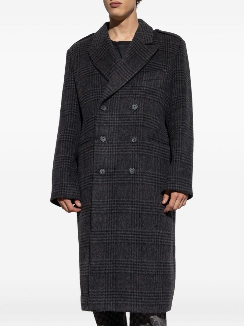checked double-breasted coat 3