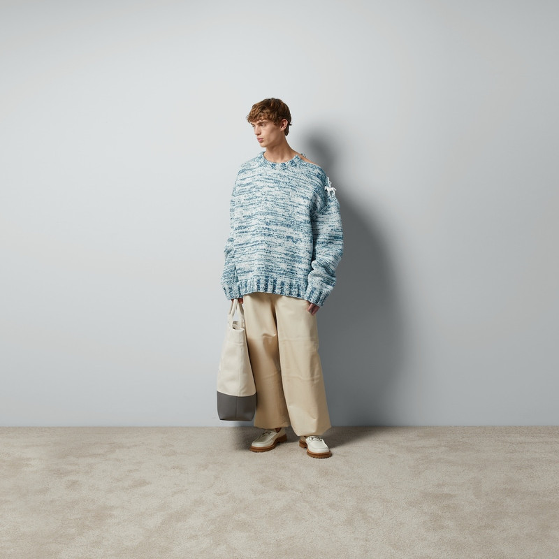 GUCCI Knit wool sweater with label outlook