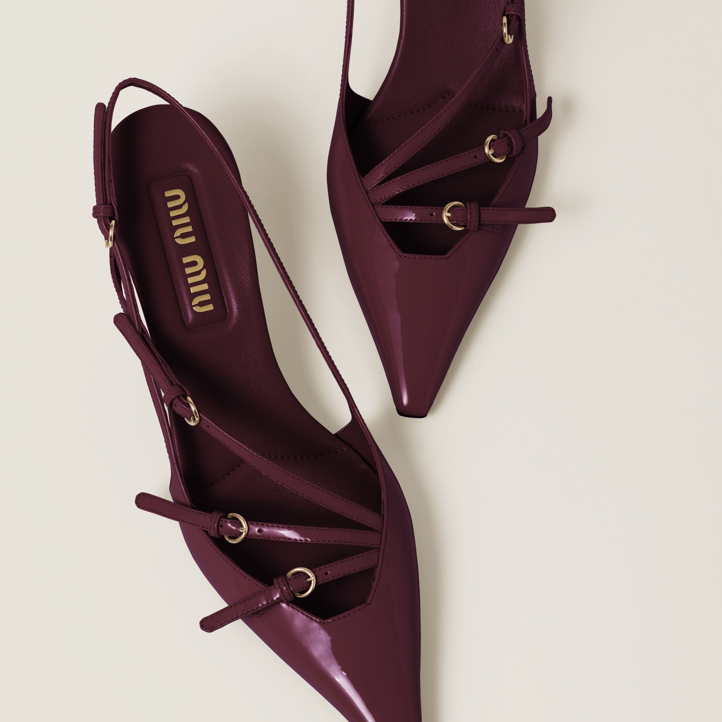 Patent leather slingbacks with buckles - 4