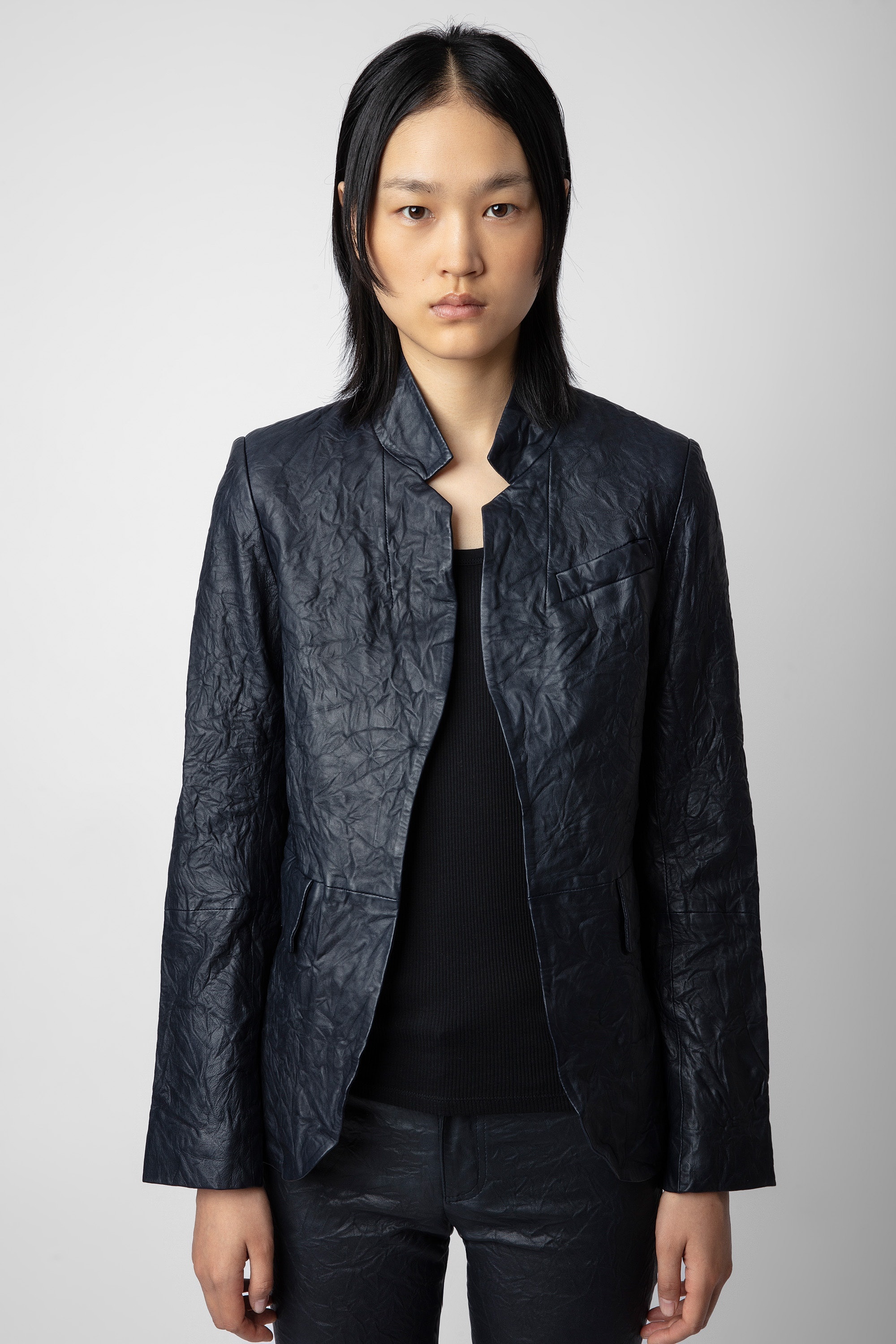 Very Crinkled Leather Blazer - 2
