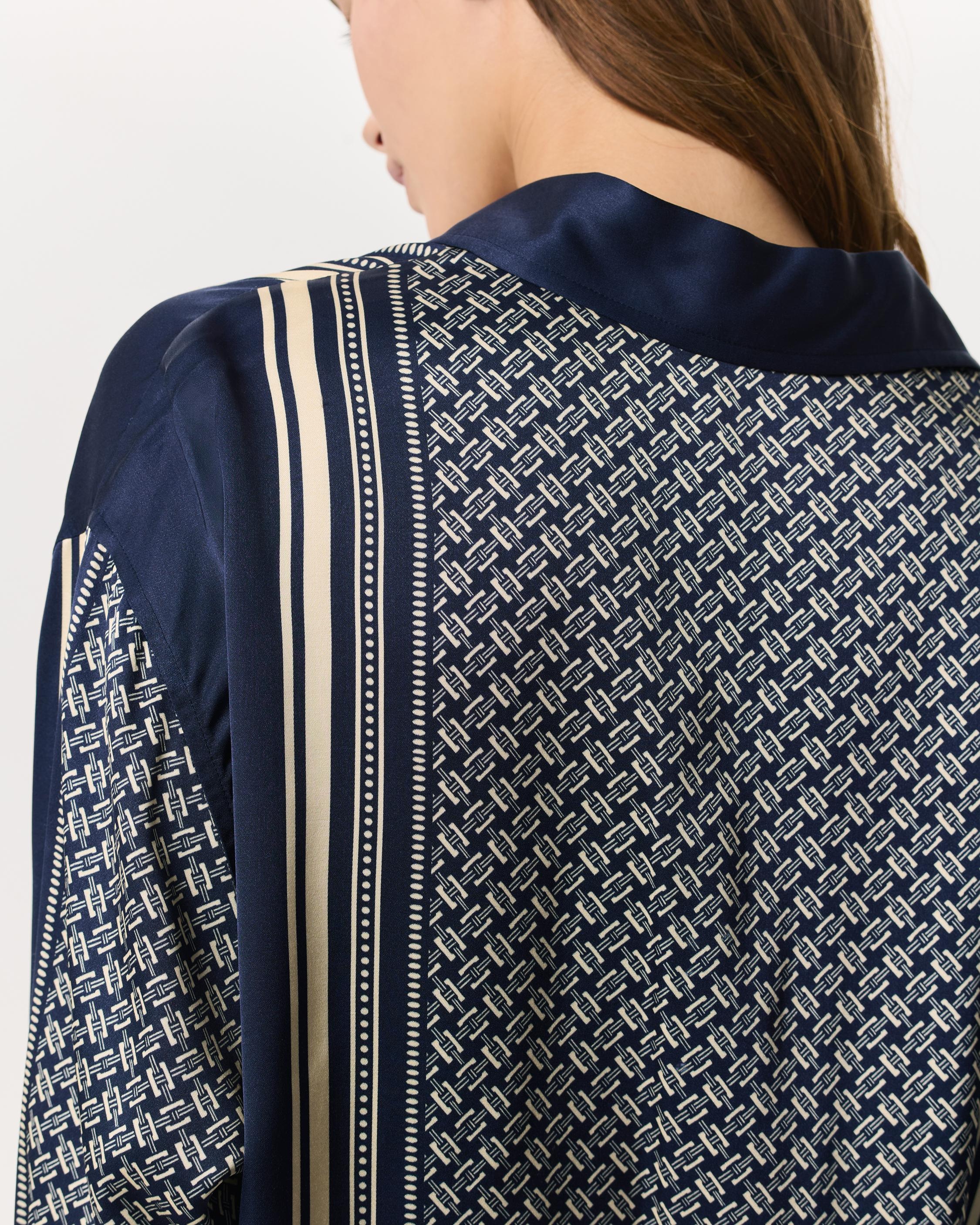 Jessica Scarf-Print Satin Shirt - 6
