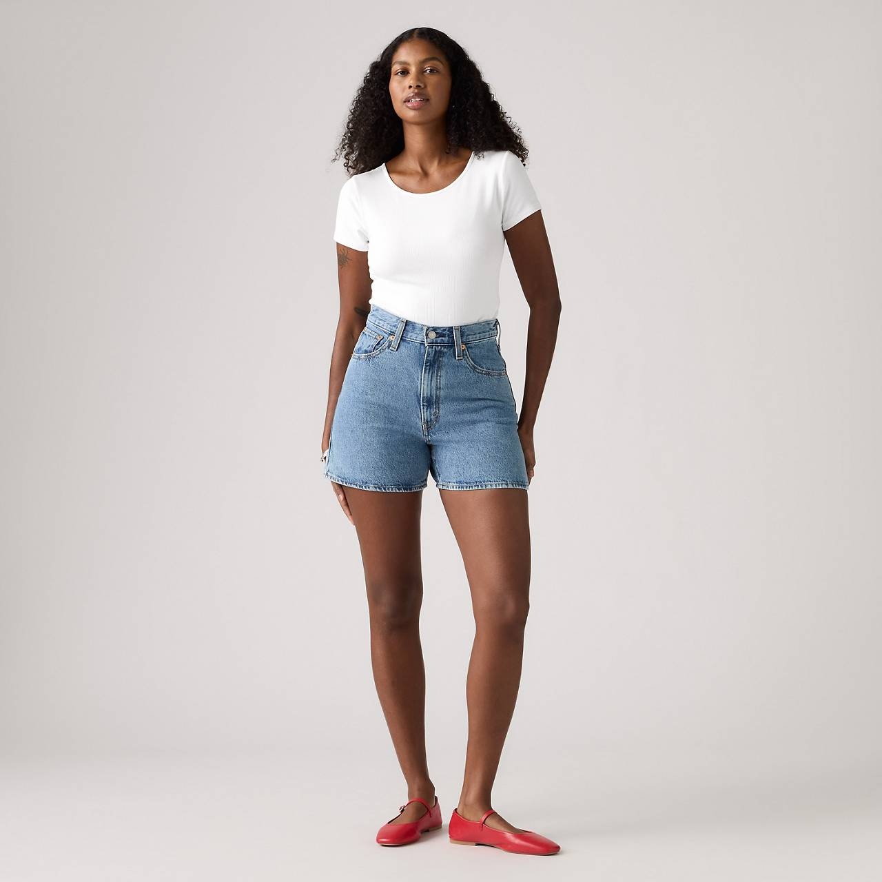 HIGH RISE CINCH MID-THIGH WOMEN'S SHORTS - 2